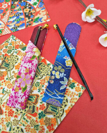 Nishiki Mimikaki (Ear Cleaner) w/Pouch